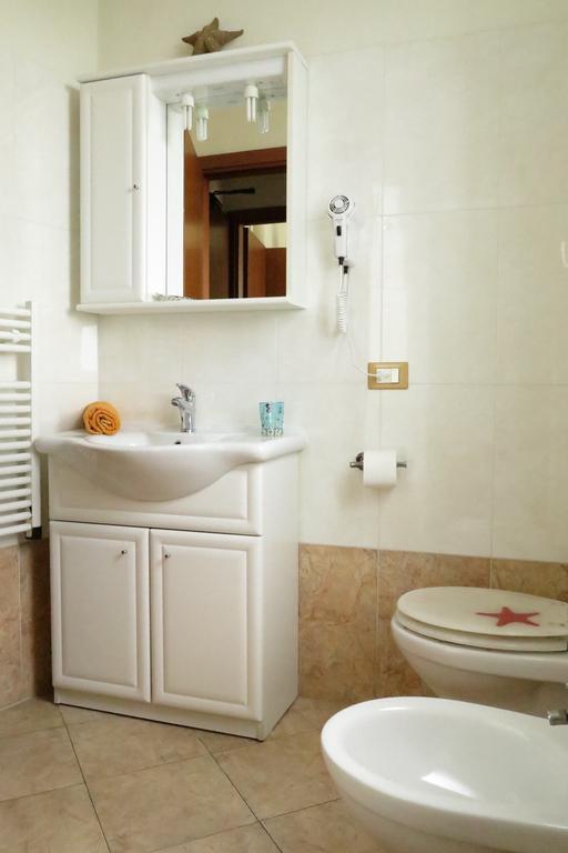 Residence La Villetta Римини Екстериор снимка
