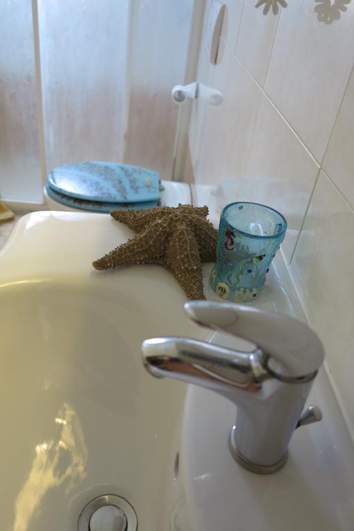 Residence La Villetta Римини Екстериор снимка