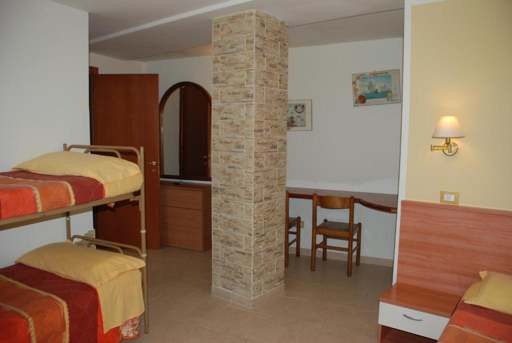 Residence La Villetta Римини Стая снимка