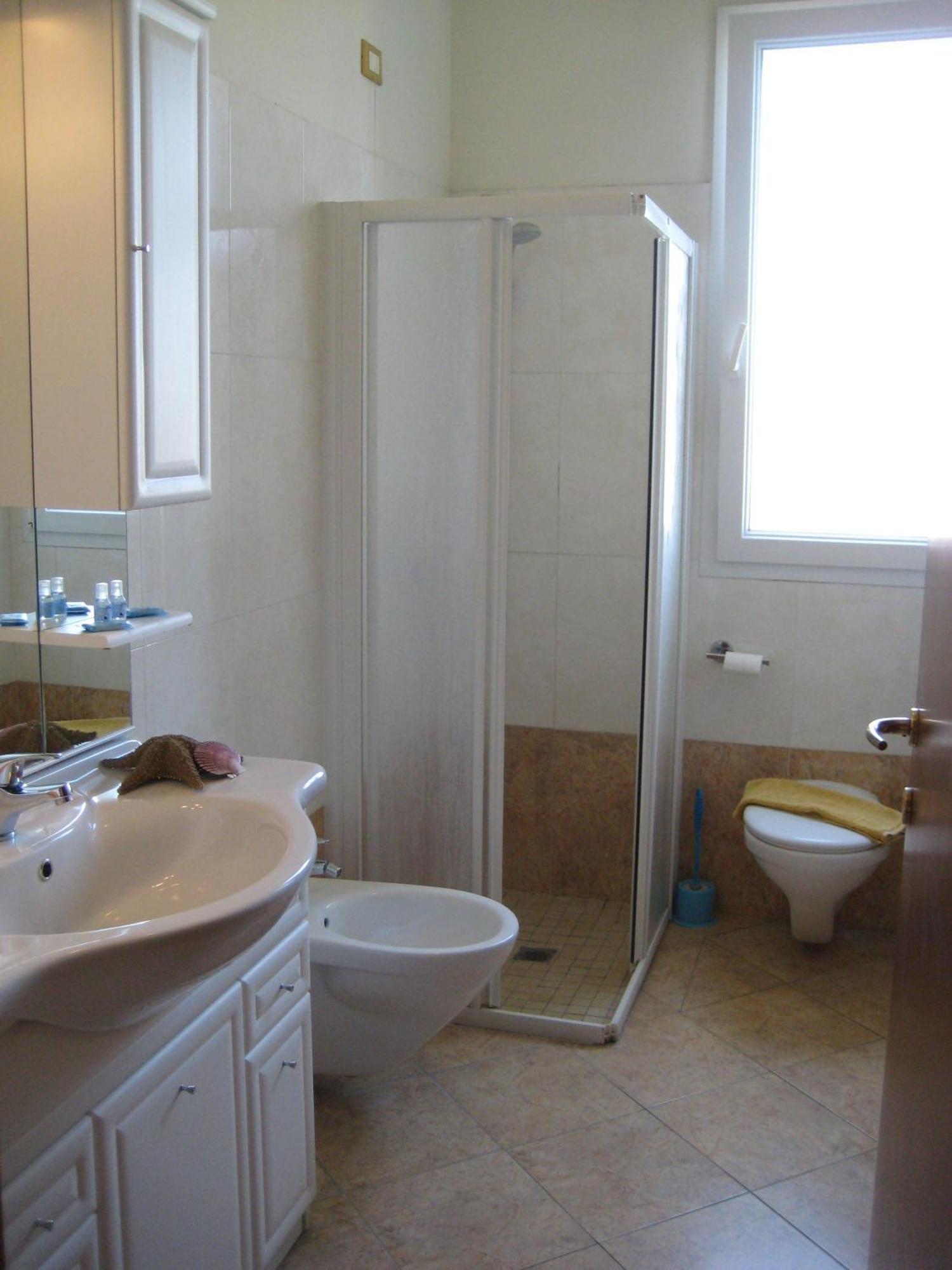 Residence La Villetta Римини Екстериор снимка