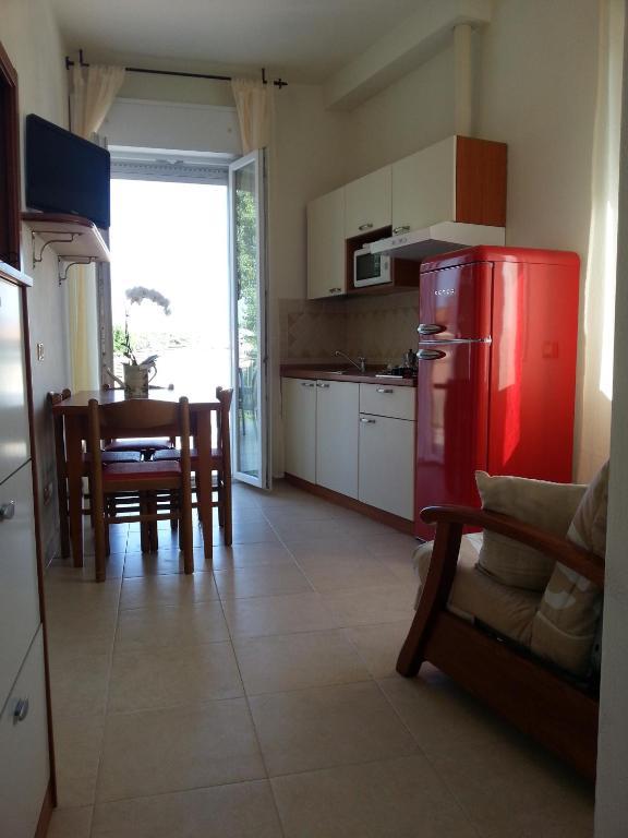 Residence La Villetta Римини Стая снимка