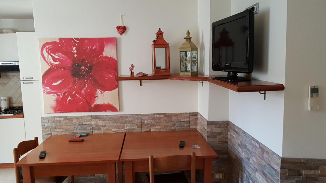 Residence La Villetta Римини Екстериор снимка