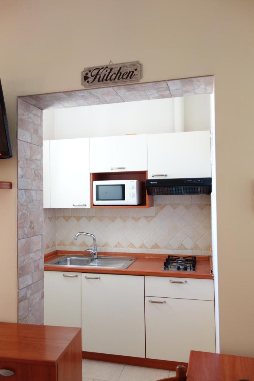Residence La Villetta Римини Екстериор снимка
